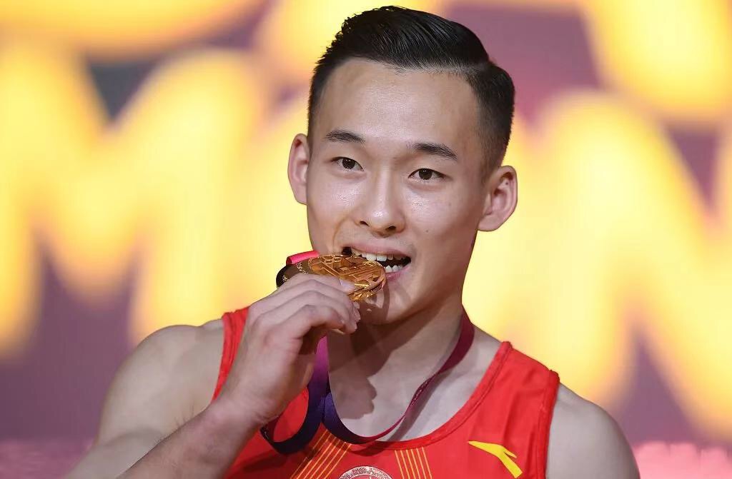 5体操世界冠军肖若腾.jpg
